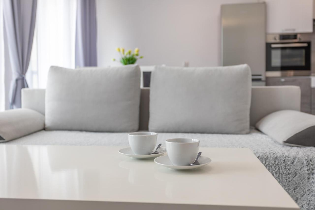Ambria Apartments Flotylla シフィノウイシチェ エクステリア 写真