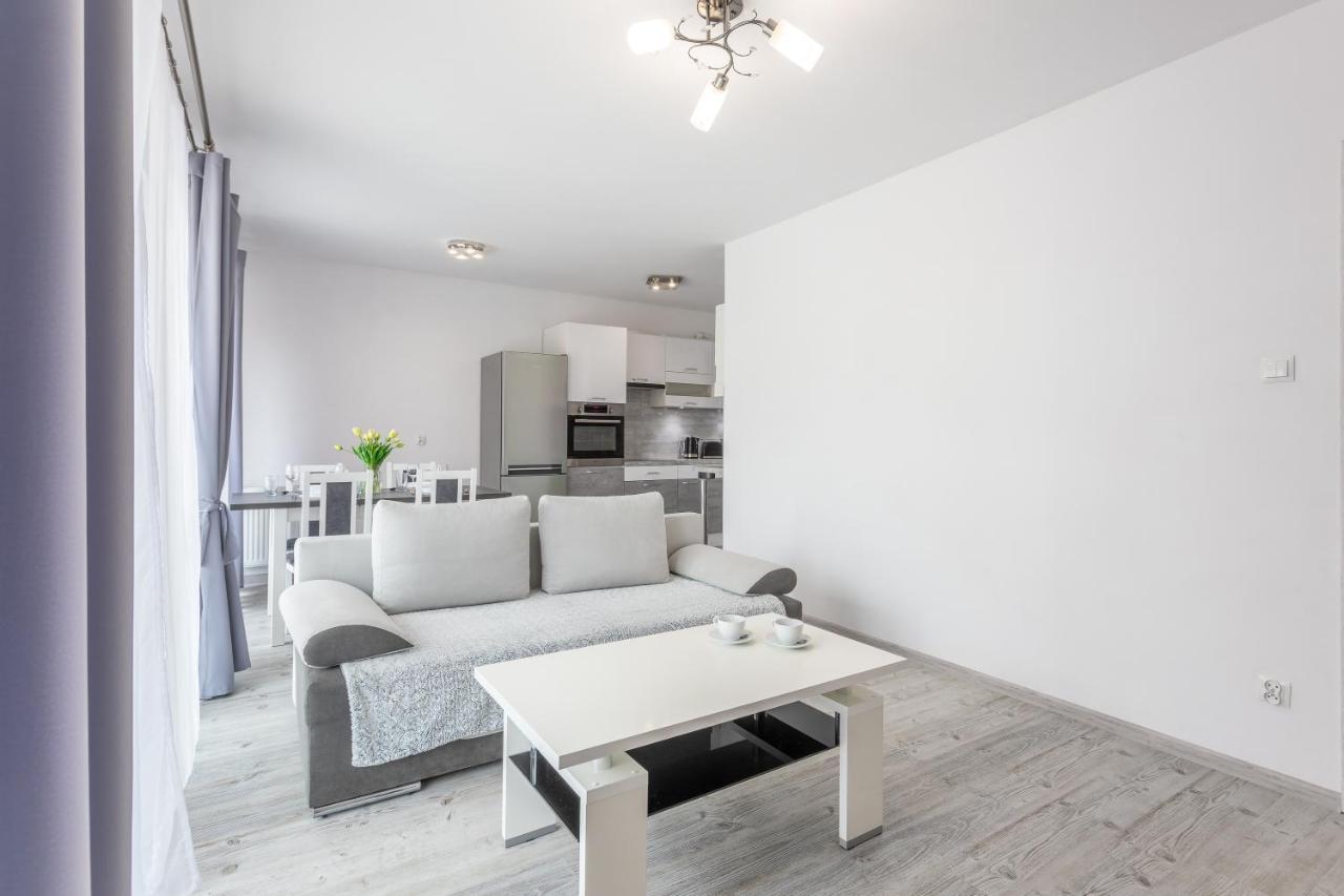 Ambria Apartments Flotylla シフィノウイシチェ エクステリア 写真